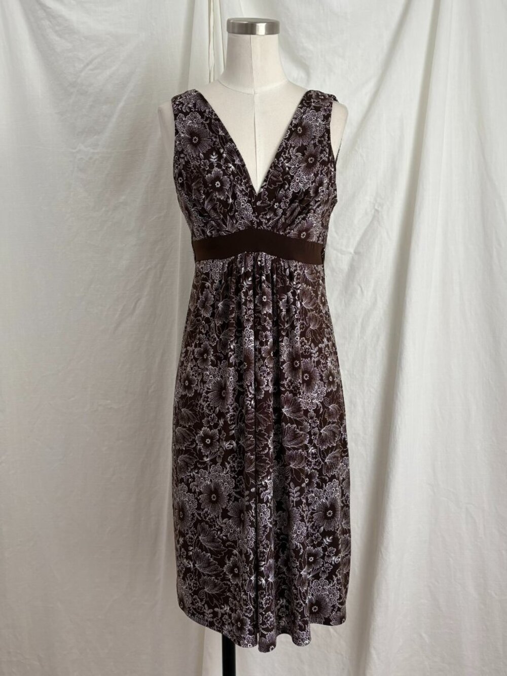 Y2K Maurices Brown White Floral Dress V-Neck Vintage Boho Fairy Grunge Indie